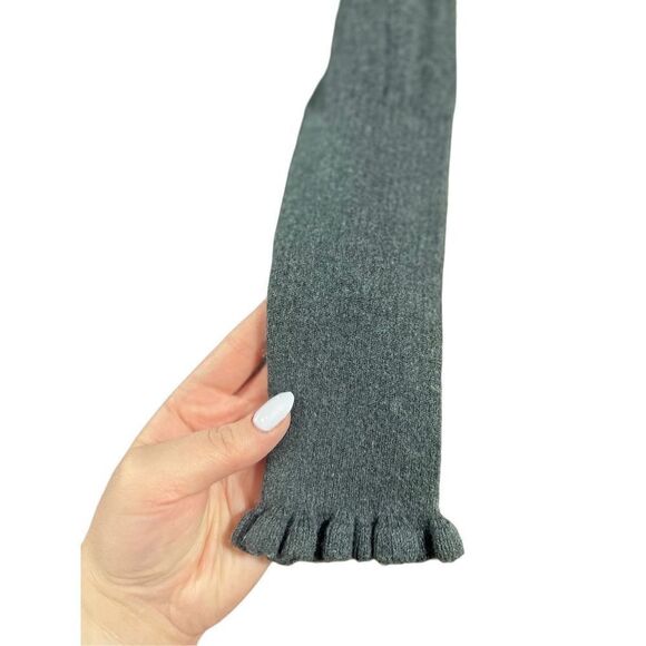 Carlisle Collection Silk and Cashmere Ruffle Sweater Size Small Charcoal Grey Gr - Picture 8 of 9